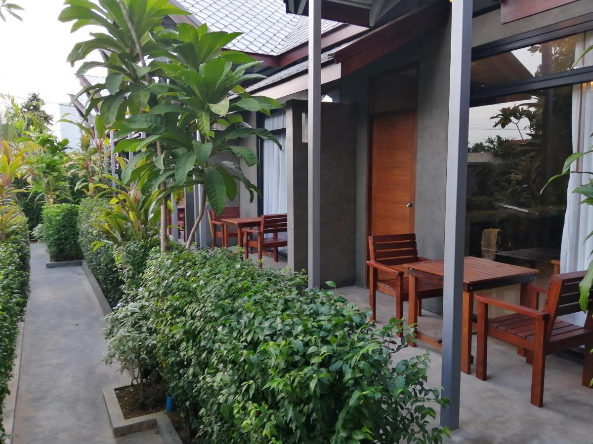 Jr Place Klong Muang Beach Ngoại thất bức ảnh