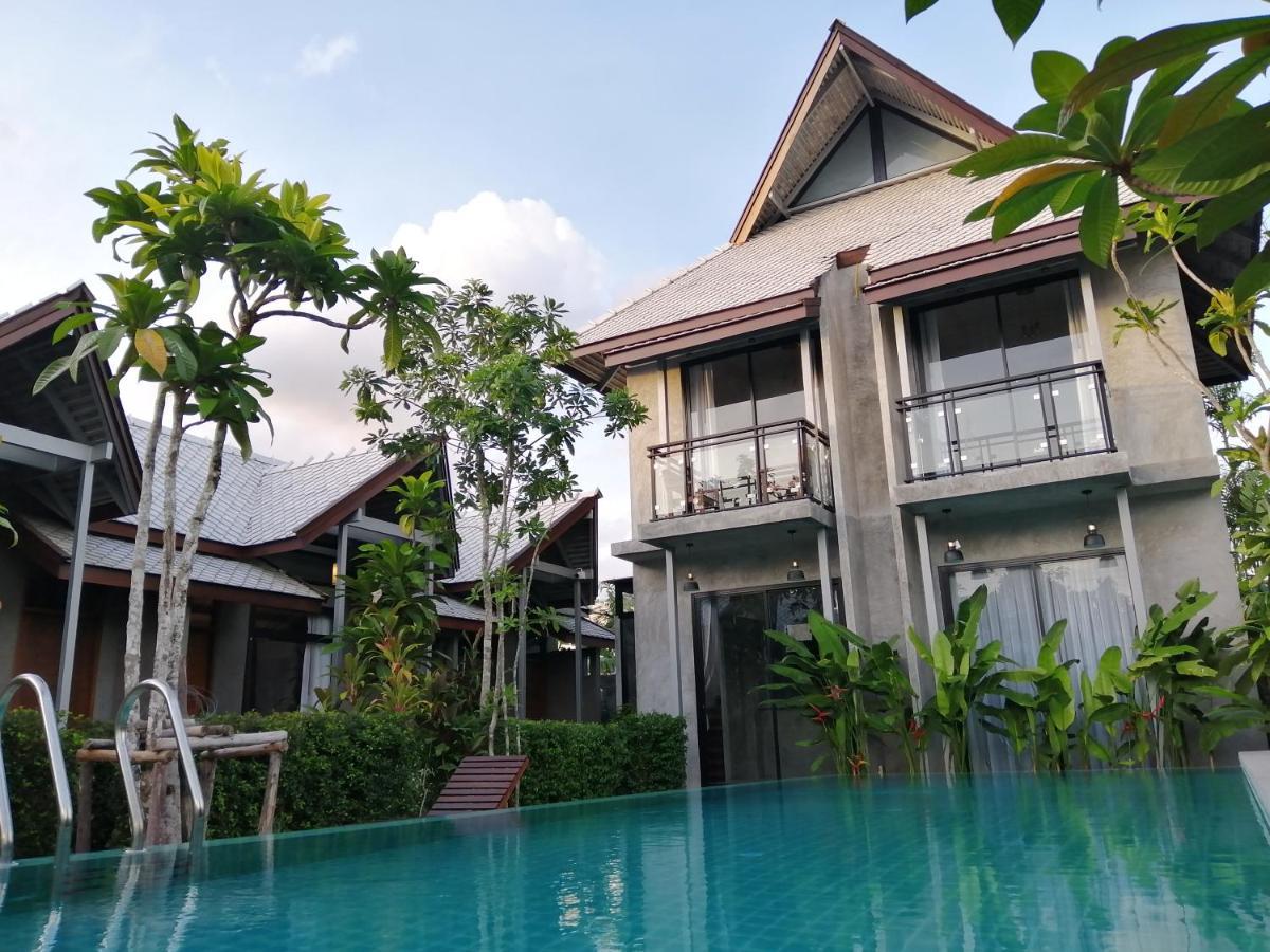 Jr Place Klong Muang Beach Ngoại thất bức ảnh