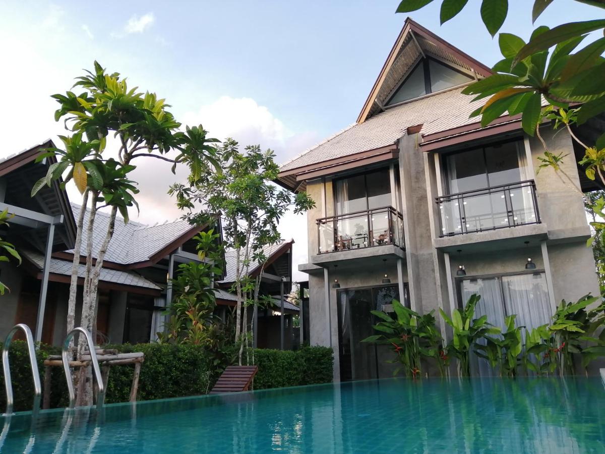 Jr Place Klong Muang Beach Ngoại thất bức ảnh