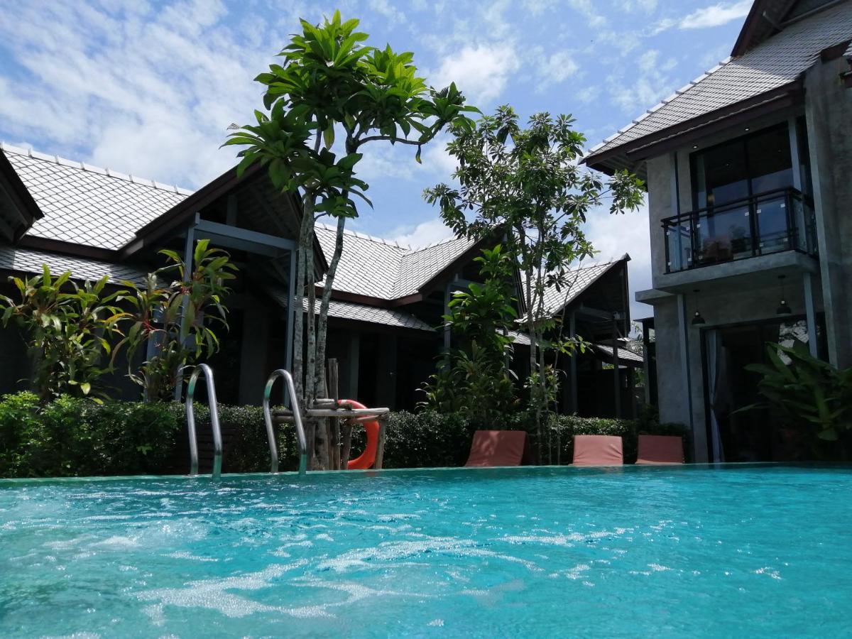 Jr Place Klong Muang Beach Ngoại thất bức ảnh