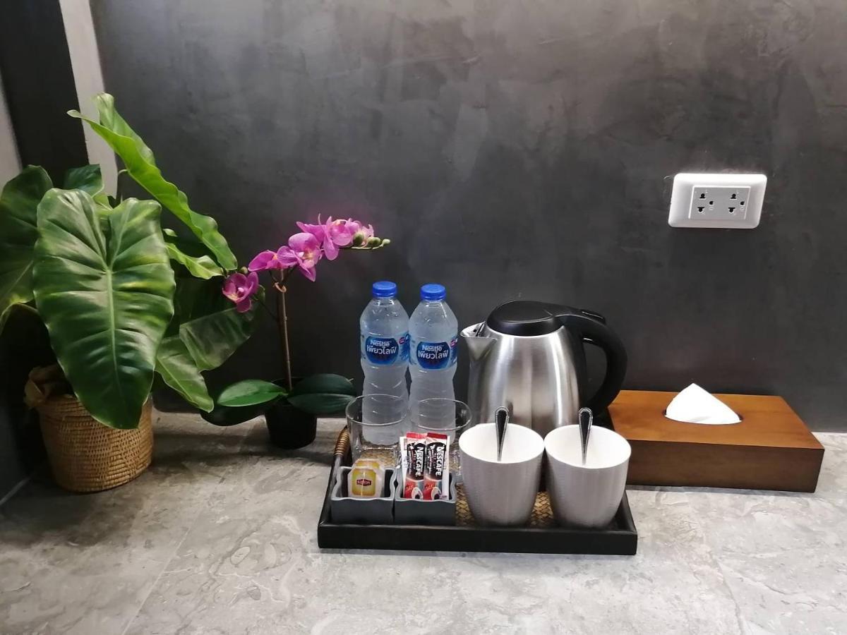 Jr Place Klong Muang Beach Ngoại thất bức ảnh