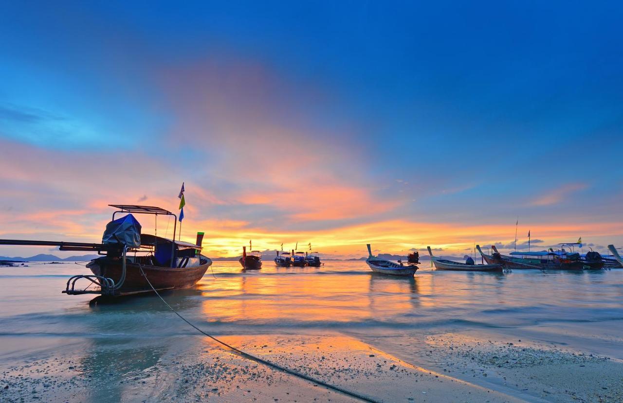 Jr Place Klong Muang Beach Ngoại thất bức ảnh