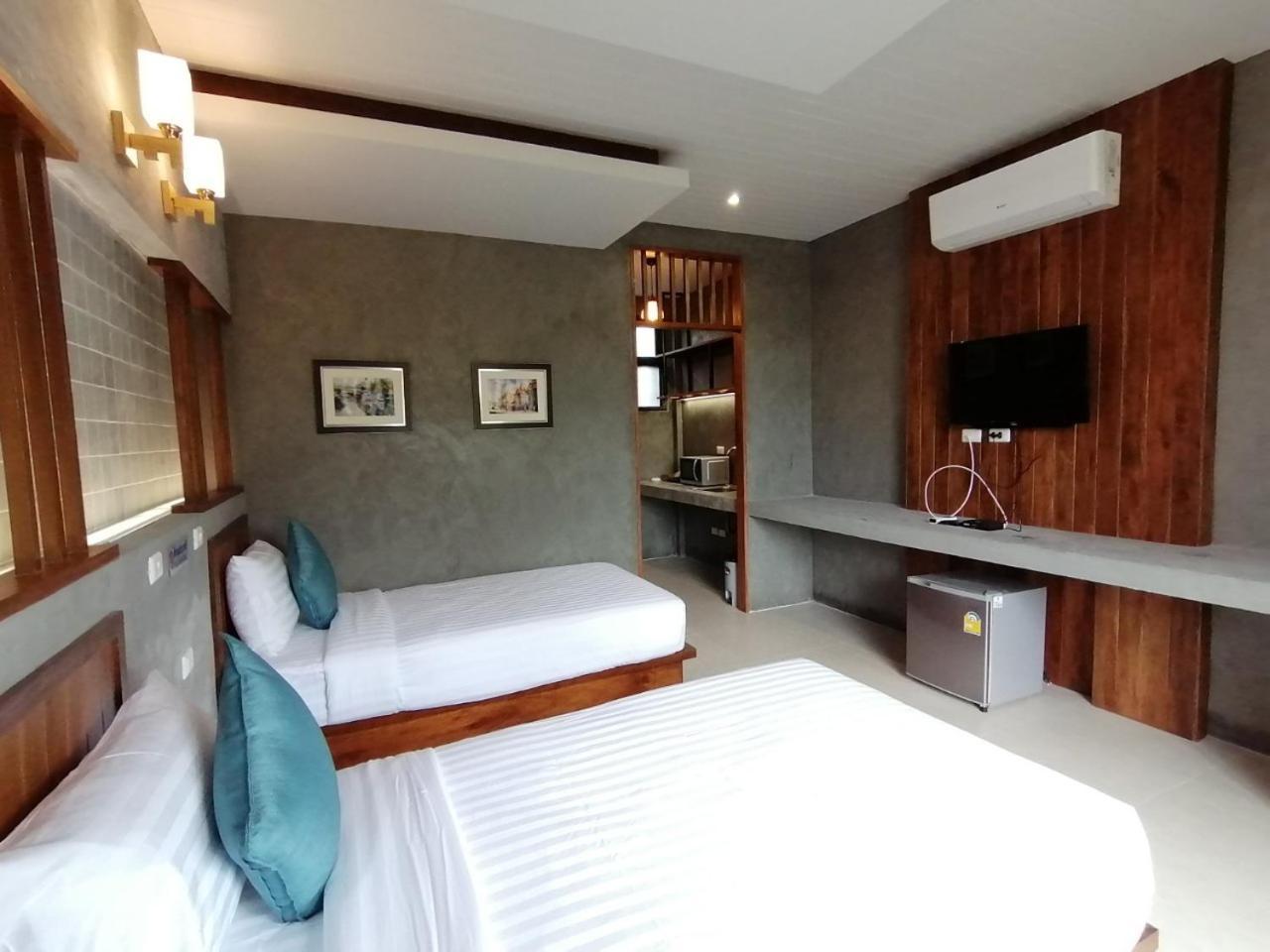 Jr Place Klong Muang Beach Ngoại thất bức ảnh