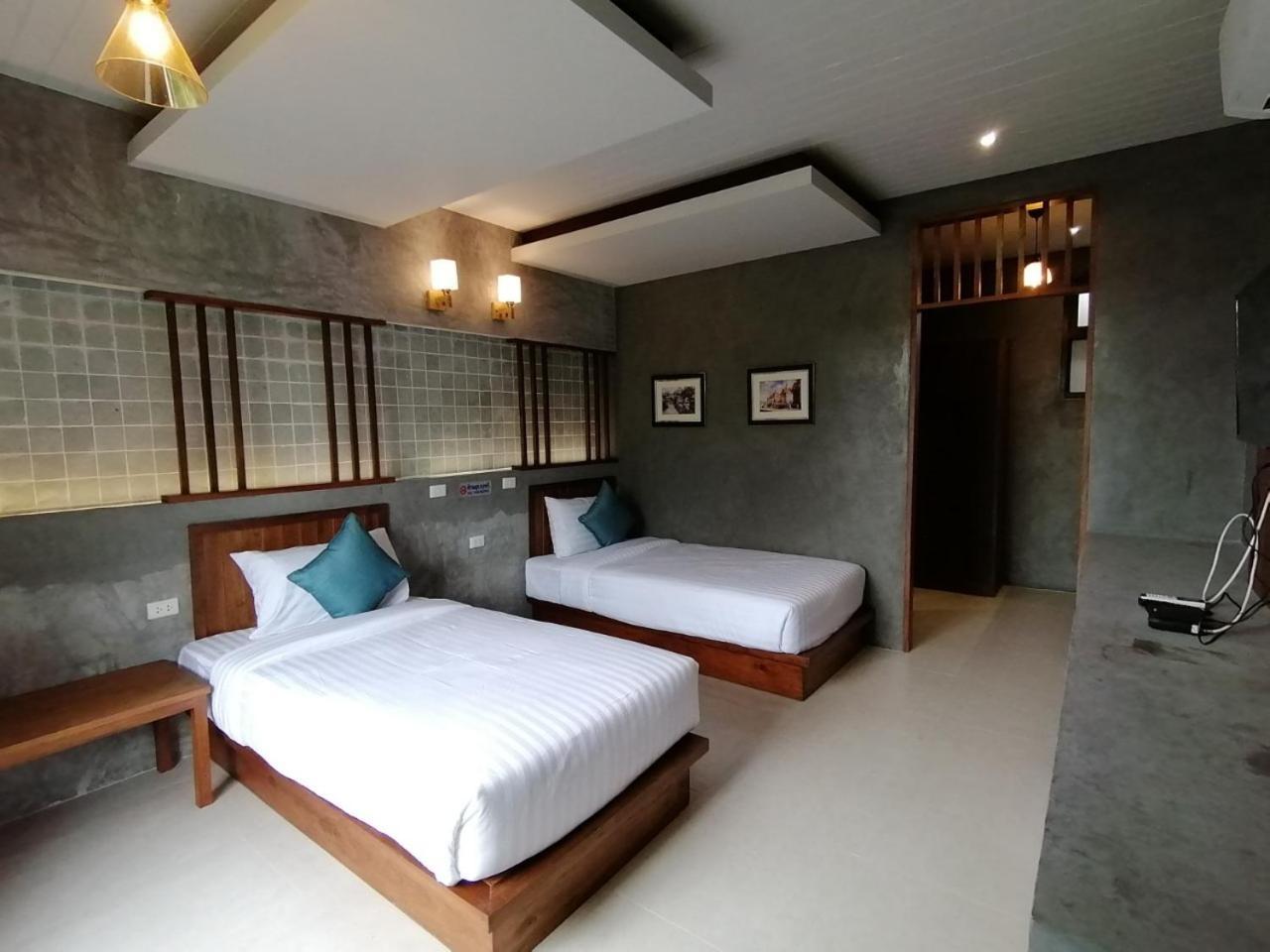 Jr Place Klong Muang Beach Ngoại thất bức ảnh